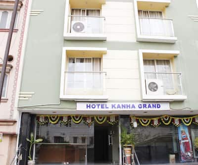 https://imgcld.yatra.com/ytimages/image/upload/t_hotel_yatra_city_desktop/v1434625294/Domestic Hotels/Hotels_Hyderabad/Hotel Kanha Grand/_MG_0143.jpg